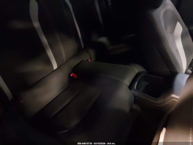 Chevrolet Camaro 1lt