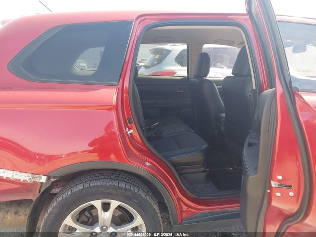 Mitsubishi Outlander Se