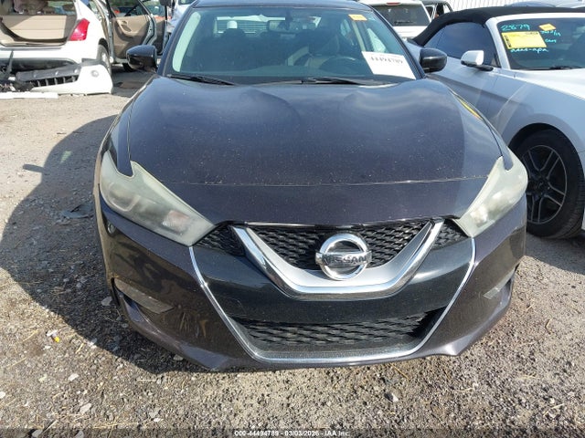 Nissan Maxima 3.5 S