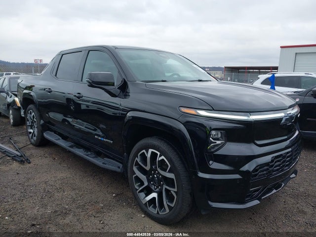 Salvage Chevrolet Silverado Ev Image
