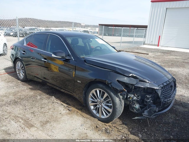 Salvage INFINITI Q50 Image