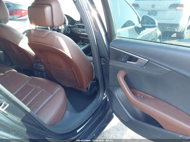 Audi A4 2.0t Premium