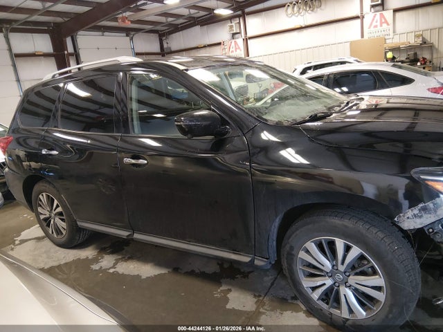 Nissan Pathfinder Sl