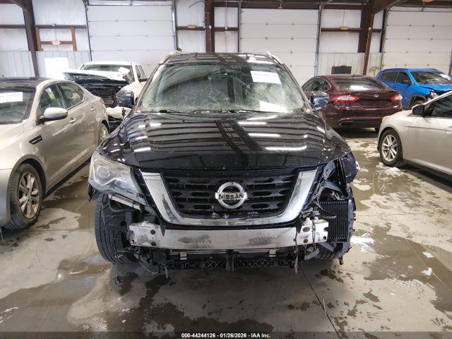 Nissan Pathfinder Sl