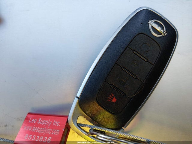 Nissan Rogue Sv Intelligent Awd