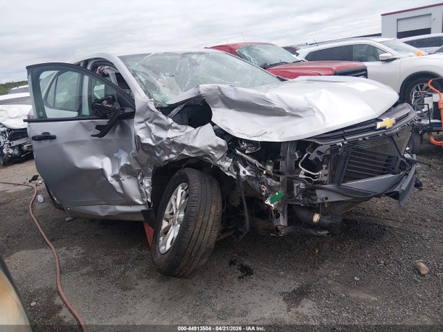 Salvage Chevrolet Equinox Image