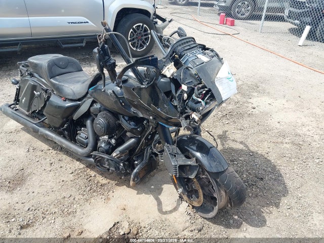 Harley-Davidson Fltrxst