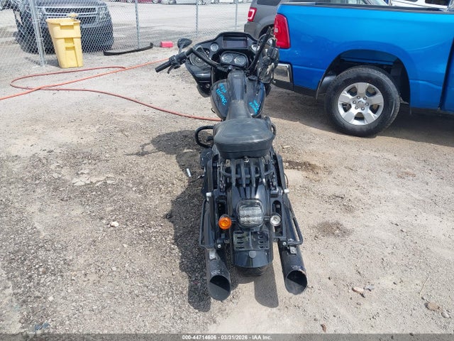 Harley-Davidson Fltrxst