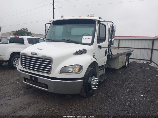 Freightliner M2 106 Medium Duty