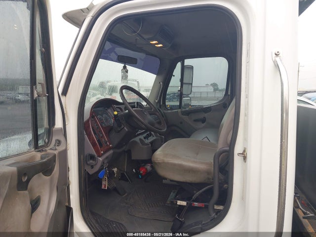 Freightliner M2 106 Medium Duty