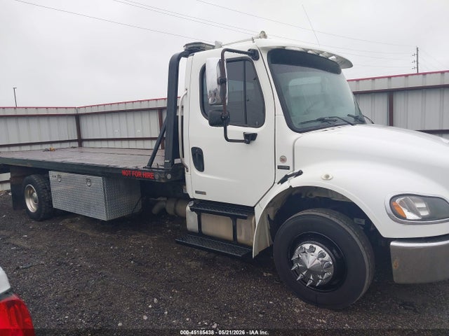 Freightliner M2 106 Medium Duty