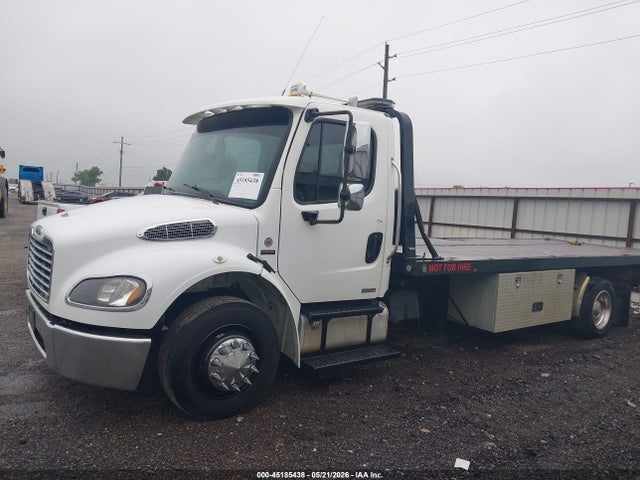 Freightliner M2 106 Medium Duty
