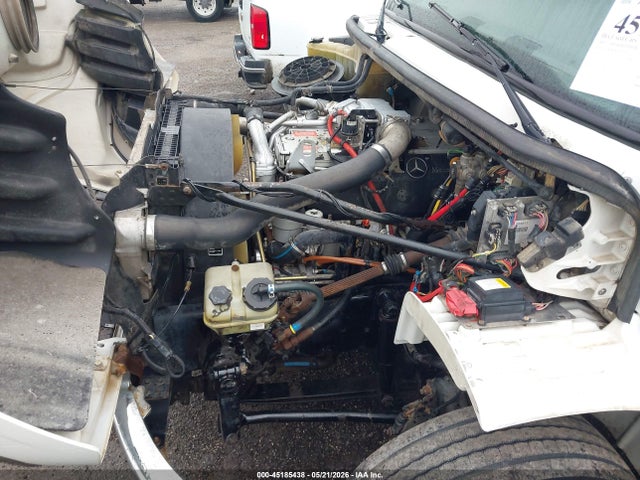 Freightliner M2 106 Medium Duty