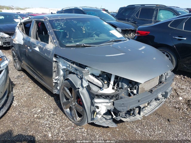 Salvage Hyundai VELOSTER Image