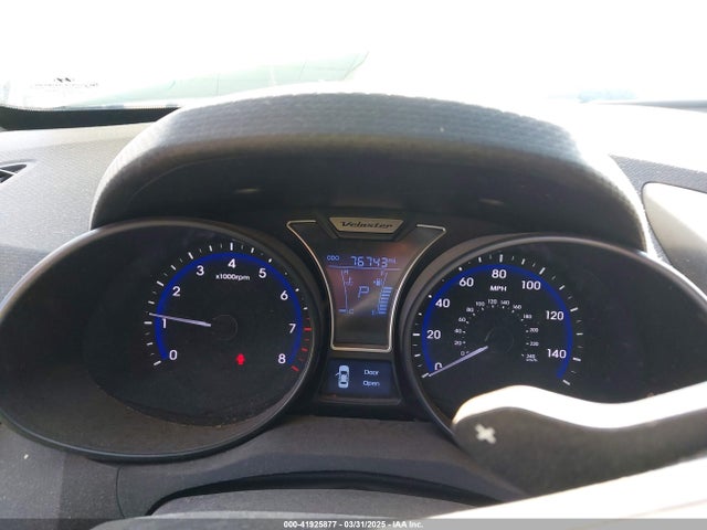 Hyundai VELOSTER Turbo