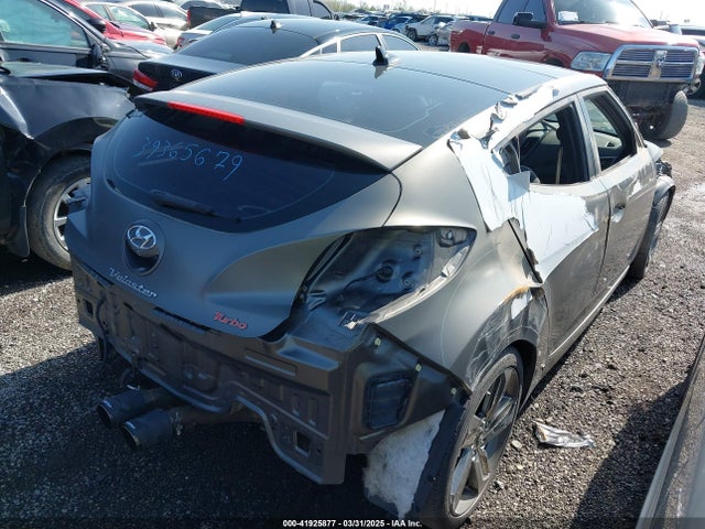 Hyundai VELOSTER Turbo