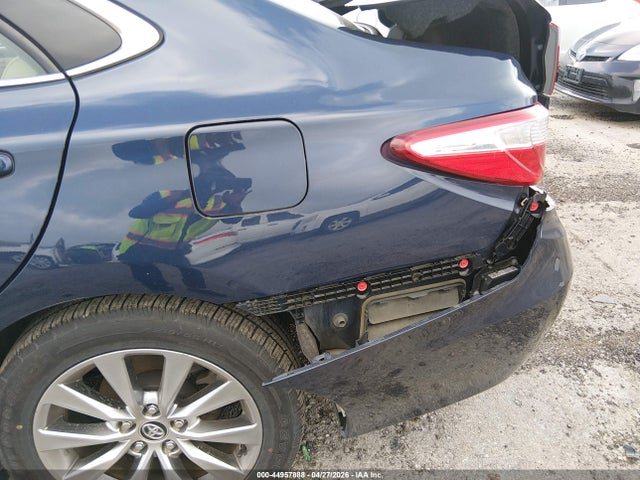 Toyota Camry Xle
