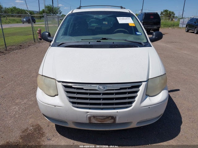 Chrysler Town & Country Lx