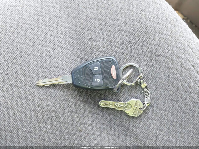 Chrysler Town & Country Lx