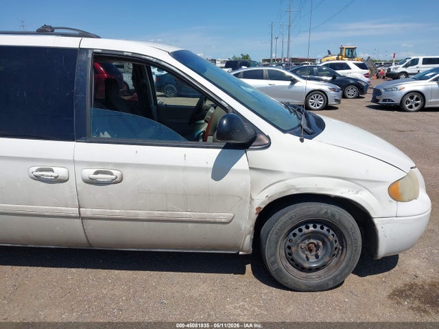 Chrysler Town & Country Lx