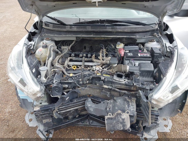 Nissan Kicks S