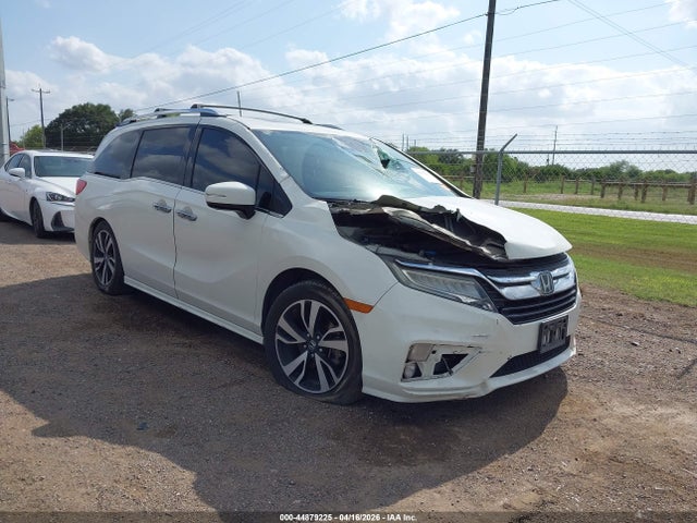 Salvage Honda Odyssey Image
