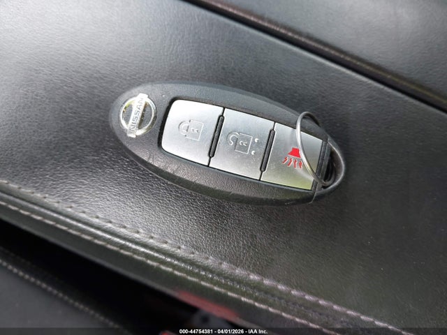 Nissan Rogue S Fwd
