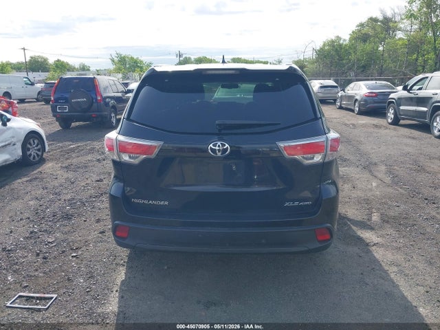 Toyota Highlander Xle V6
