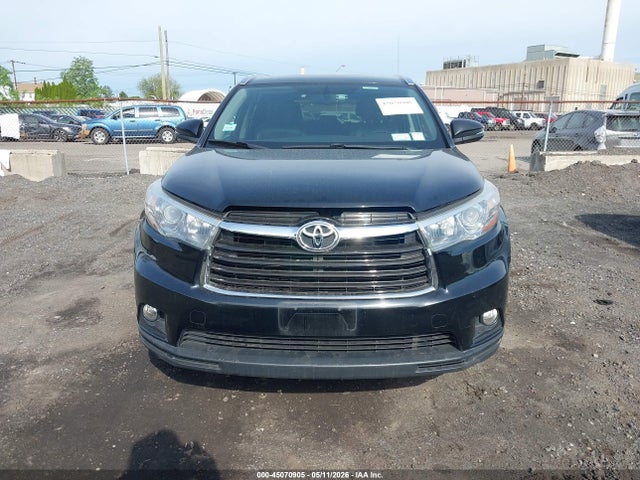 Toyota Highlander Xle V6