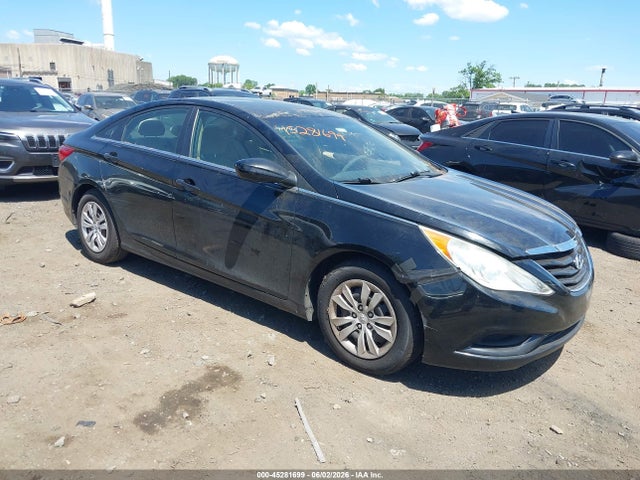 Salvage Hyundai SONATA Image