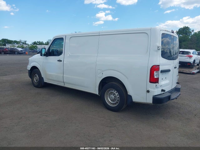 Nissan Nv S V6