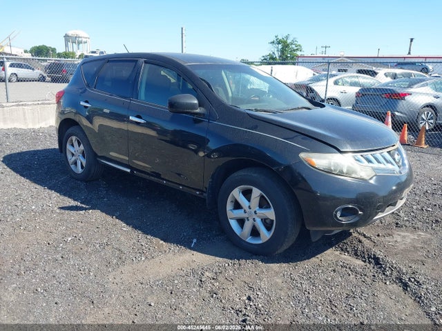 Salvage Nissan Murano Image