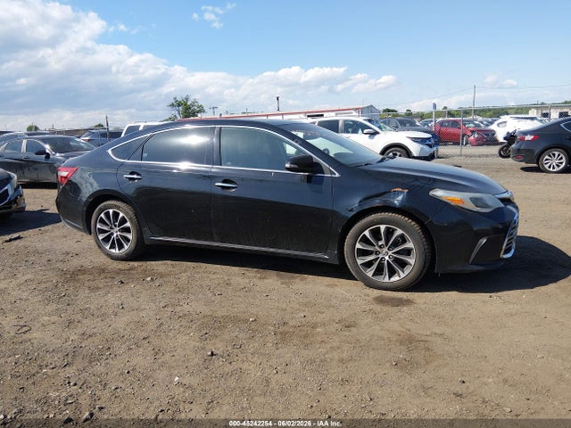 Toyota Avalon Xle Premium