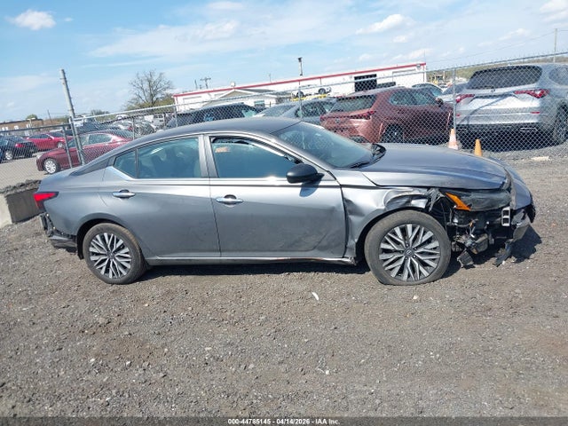 Nissan Altima Sv Fwd