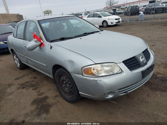 Salvage Nissan Sentra Image