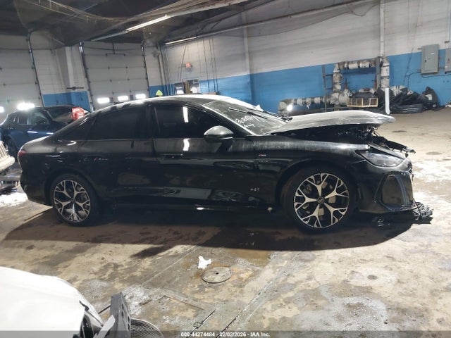 Audi A6 Premium Quattro S Tronic