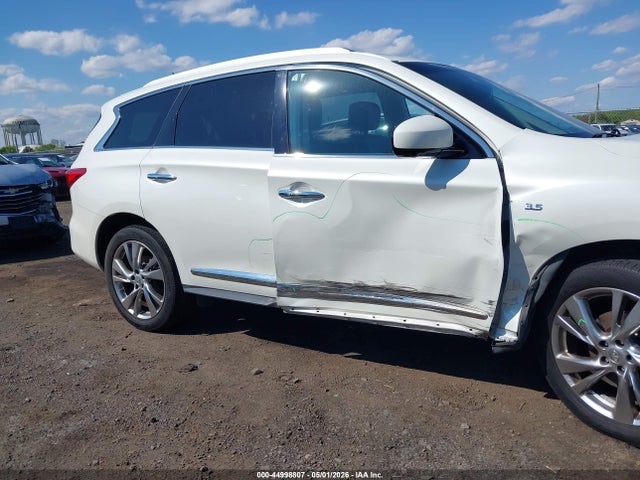 INFINITI Qx