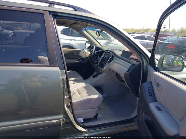 Toyota Highlander V6