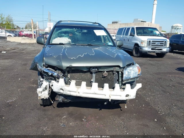Toyota Highlander V6