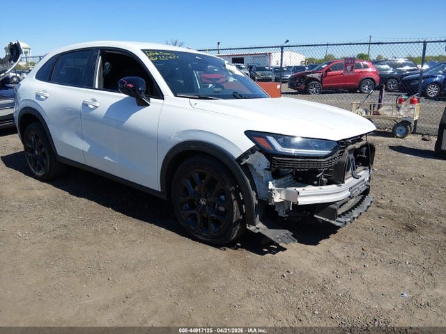 Salvage Honda HR-V Image