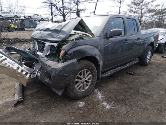 Nissan Frontier Sv