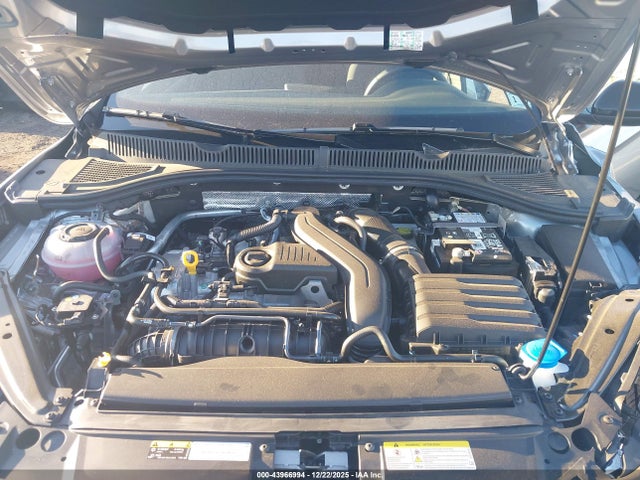 Volkswagen Jetta 1.5t Sport
