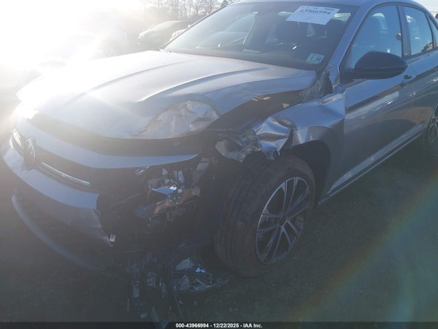 Volkswagen Jetta 1.5t Sport