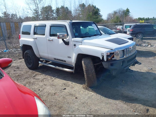 Salvage HUMMER H3 Image