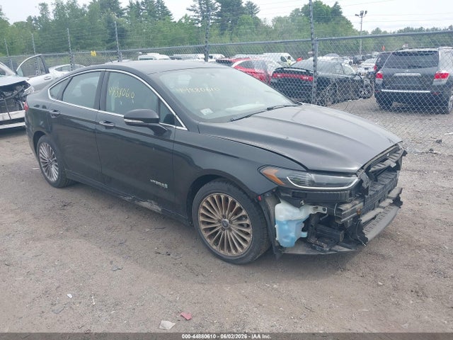 Salvage Ford Fusion Image