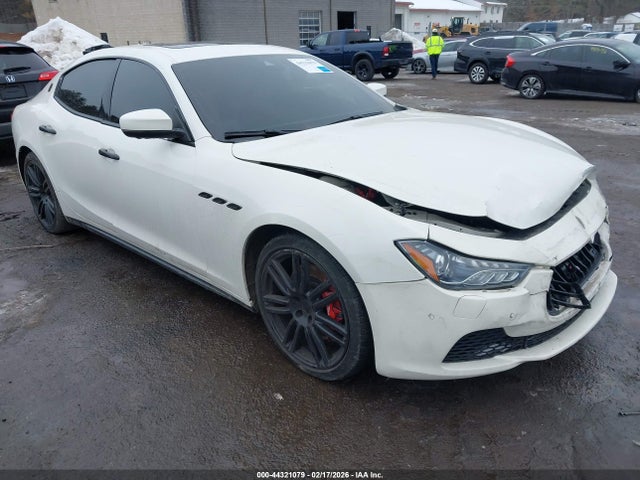 Salvage Maserati Ghibli Image