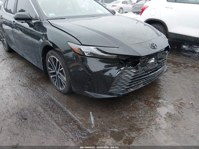Toyota Camry Xle