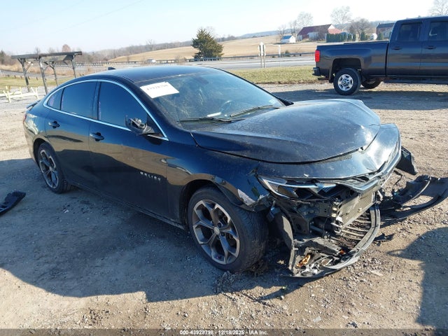 Salvage Chevrolet Malibu Image