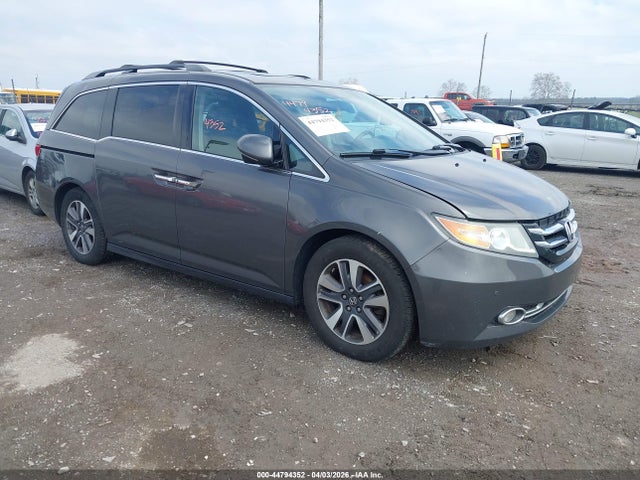 Salvage Honda Odyssey Image