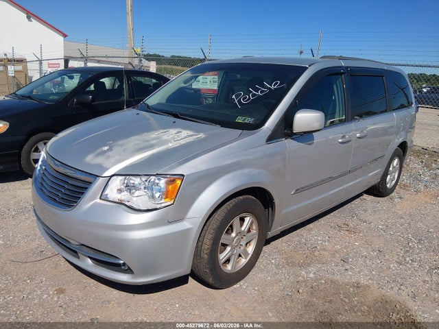 Chrysler Town & Country Touring